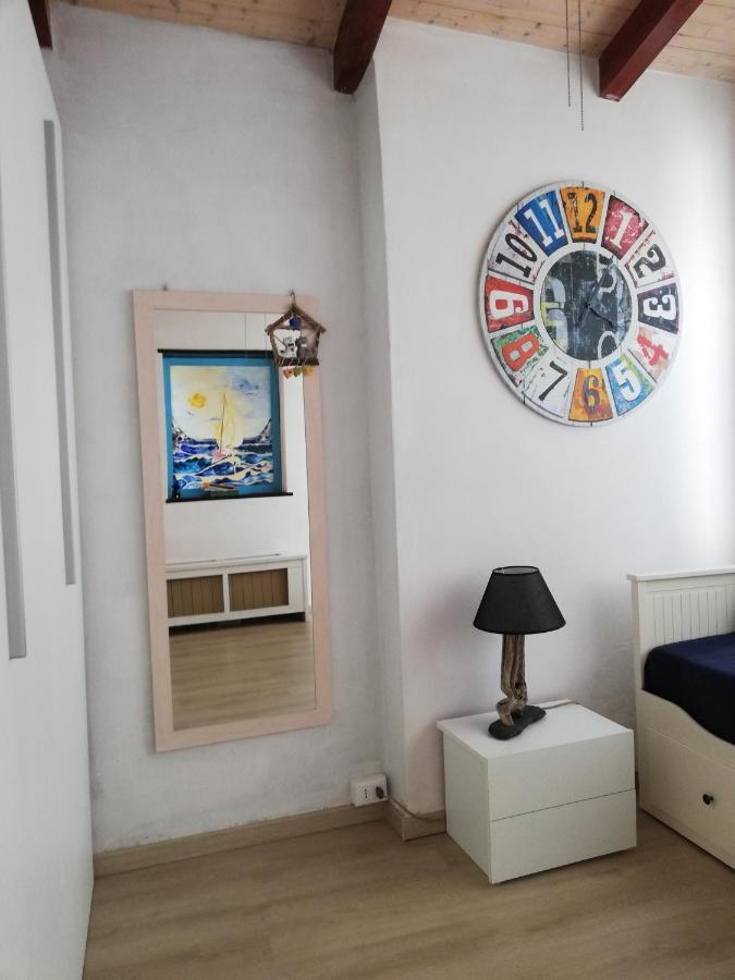 Casa Helios Lägenhet Albenga Exteriör bild