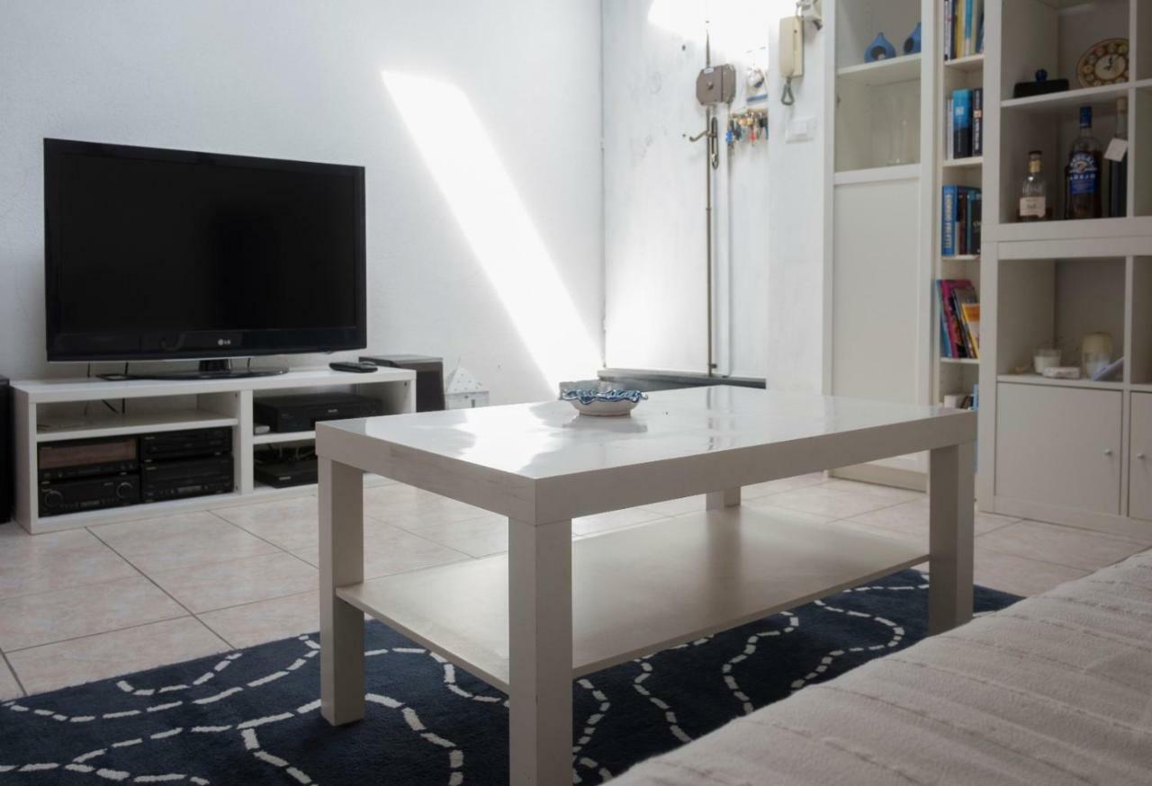 Casa Helios Lägenhet Albenga Exteriör bild